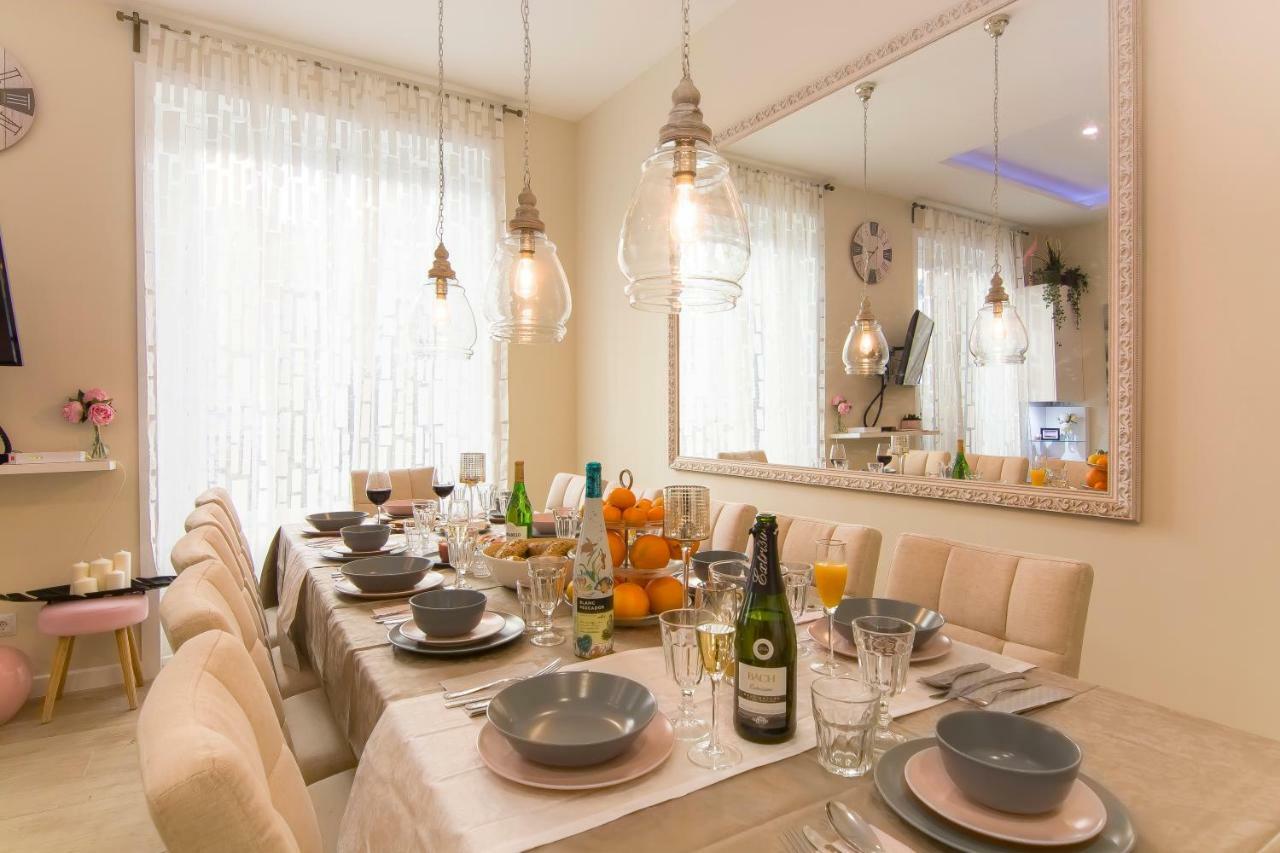 Sol Luxury Suites Мадрид Екстериор снимка