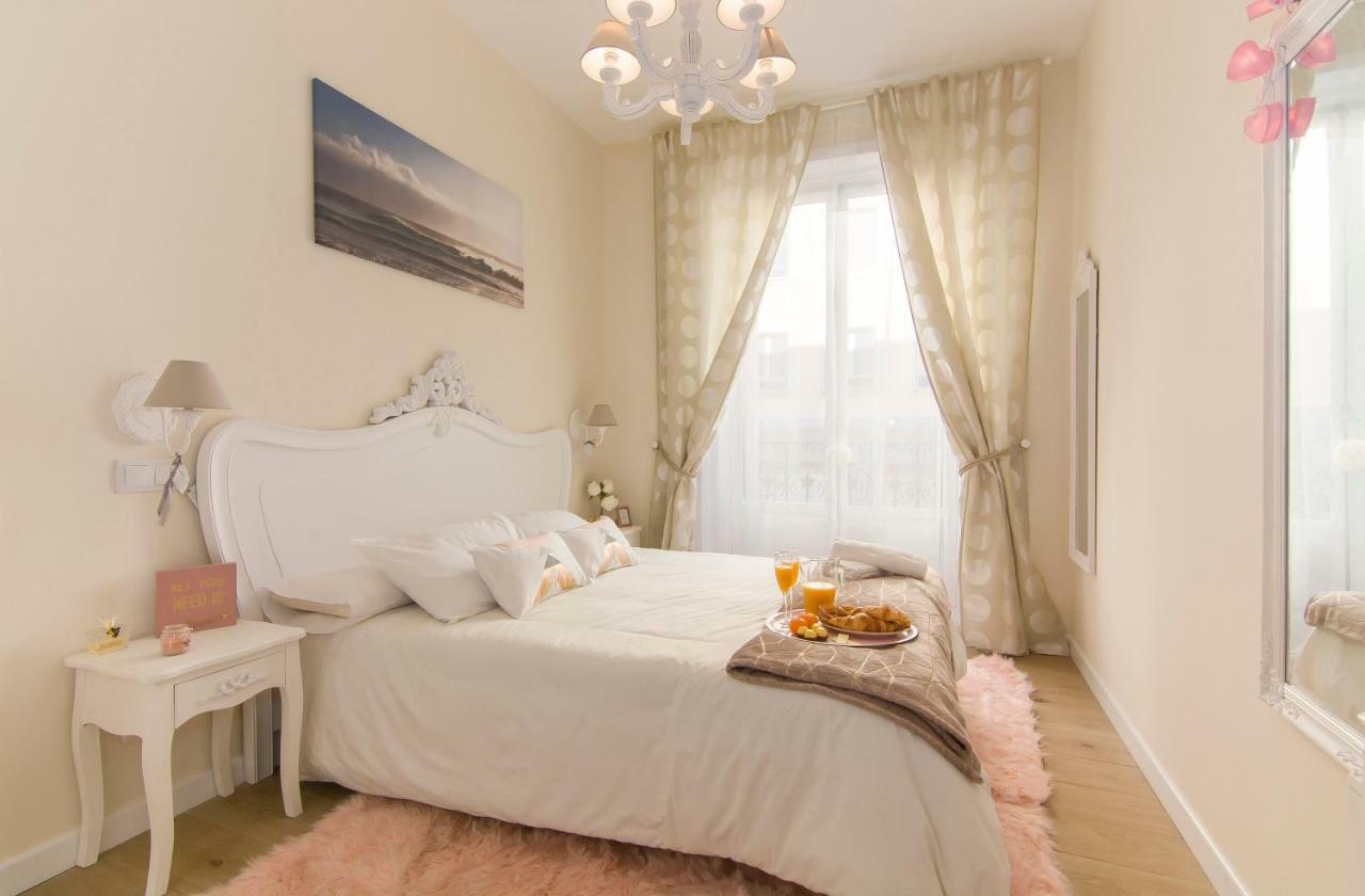 Sol Luxury Suites Мадрид Екстериор снимка