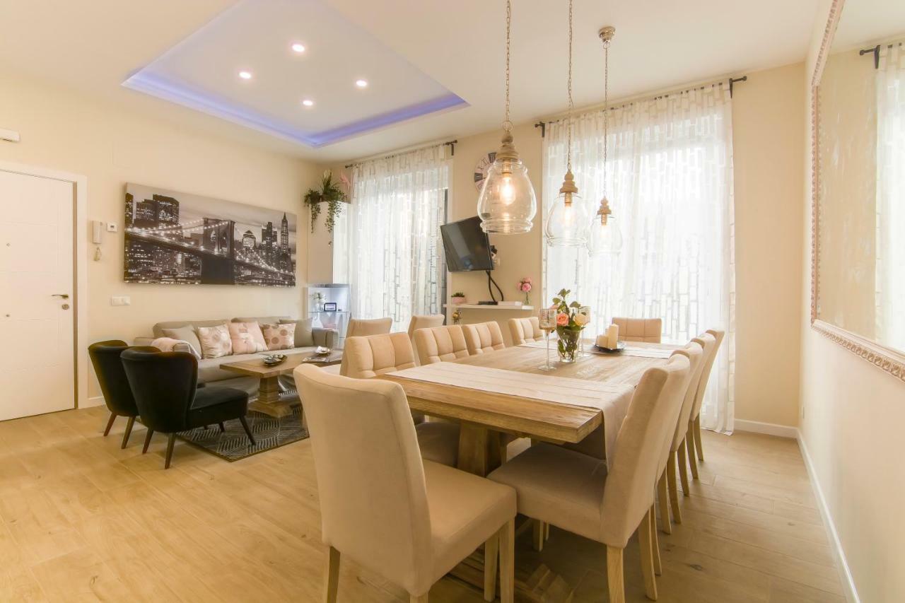 Sol Luxury Suites Мадрид Екстериор снимка
