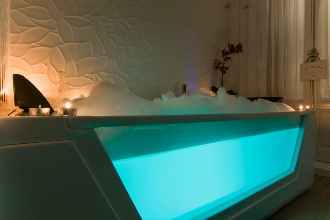Sol Luxury Suites Мадрид Екстериор снимка
